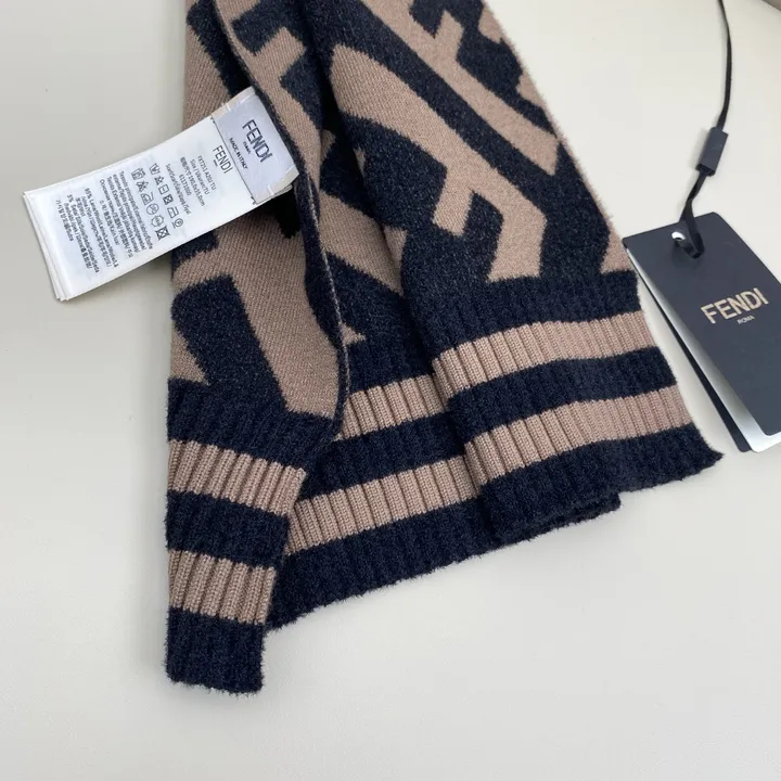 スーパーコピー フェンディ マフラー