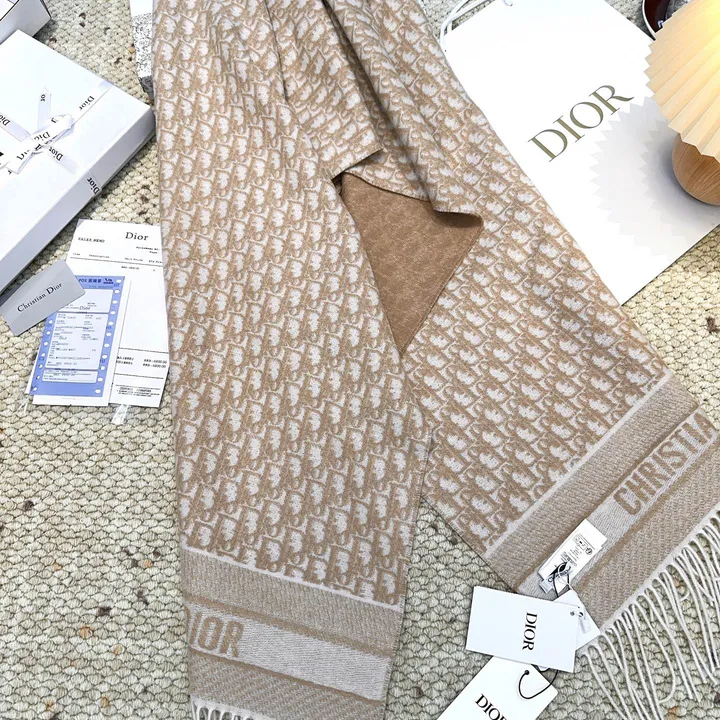 スーパーコピー ディオール マフラー