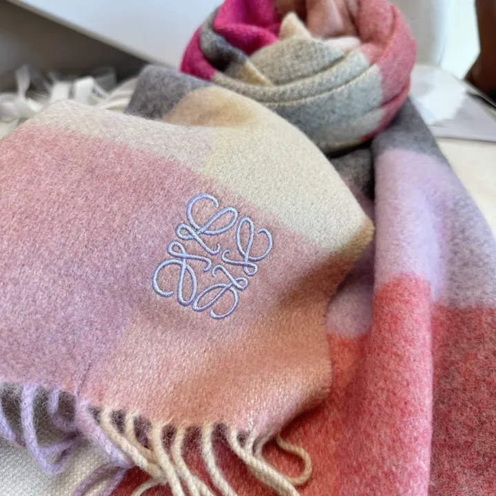 スーパーコピー ロエベ マフラー