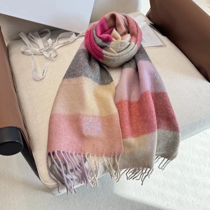 スーパーコピー ロエベ マフラー