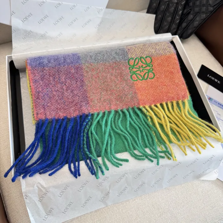 スーパーコピー ロエベ マフラー