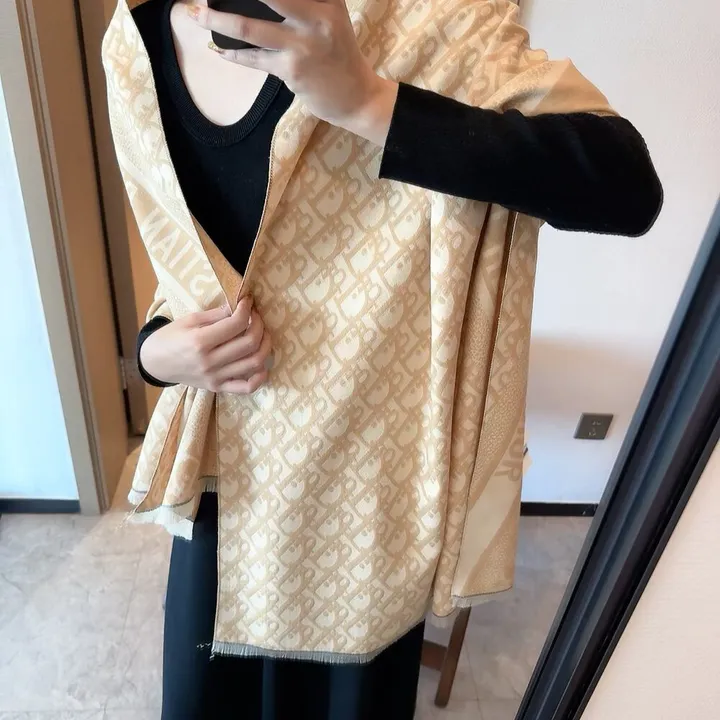 スーパーコピー ディオール マフラー