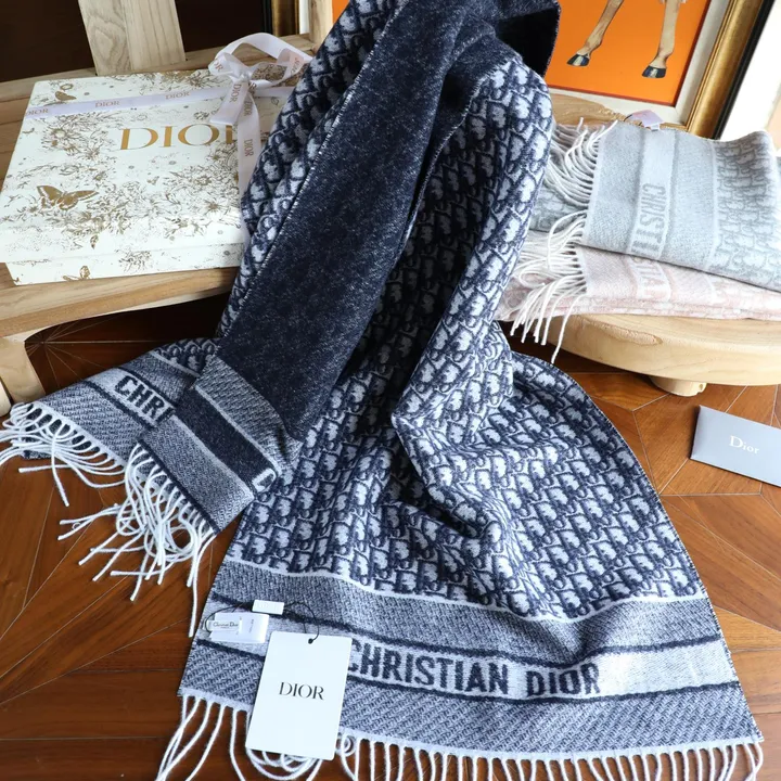 スーパーコピー ディオール マフラー