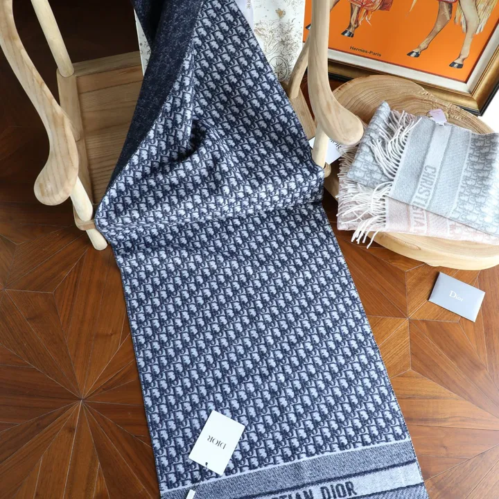 スーパーコピー ディオール マフラー