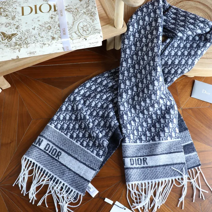 スーパーコピー ディオール マフラー