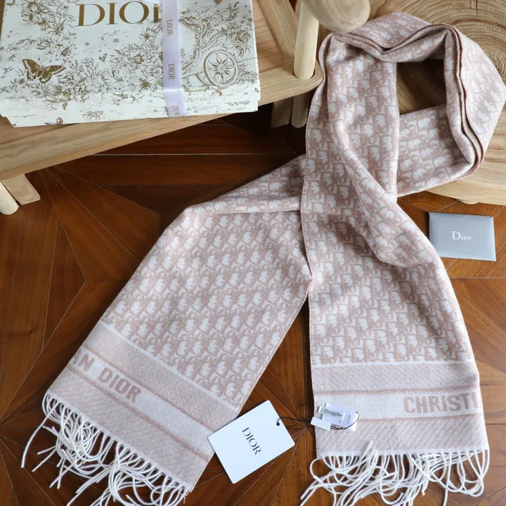 スーパーコピー ディオール マフラー