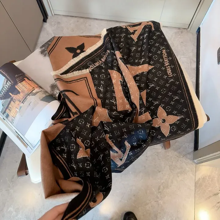 スーパーコピー ルイヴィトン マフラー