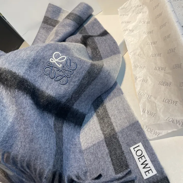 スーパーコピー ロエベ マフラー