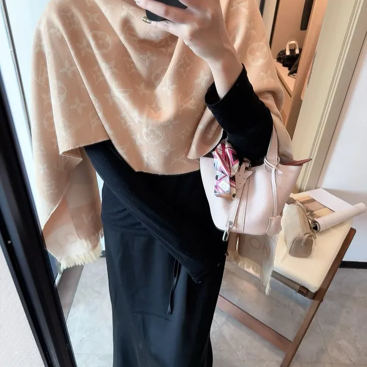 スーパーコピー ルイヴィトン マフラー