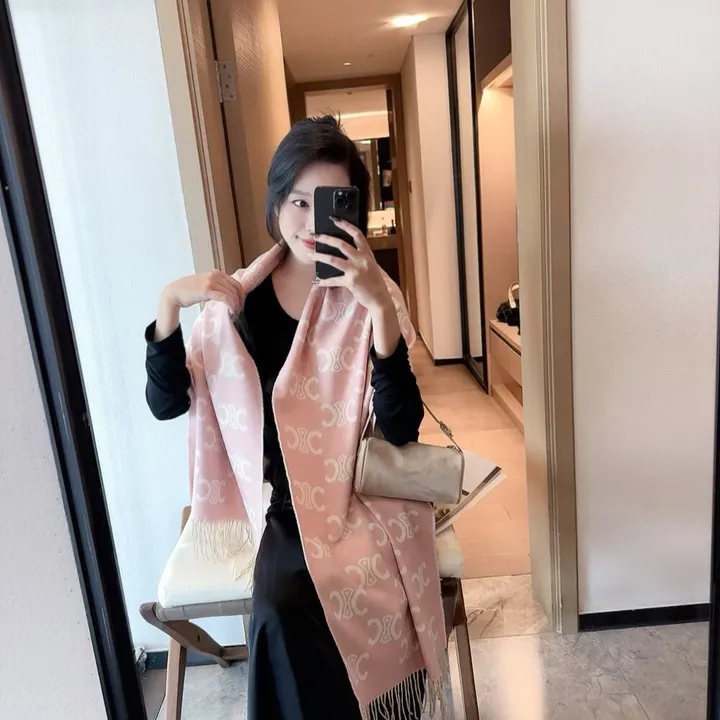 スーパーコピー ロエベ マフラー