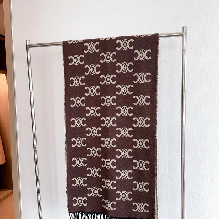 スーパーコピー ロエベ マフラー