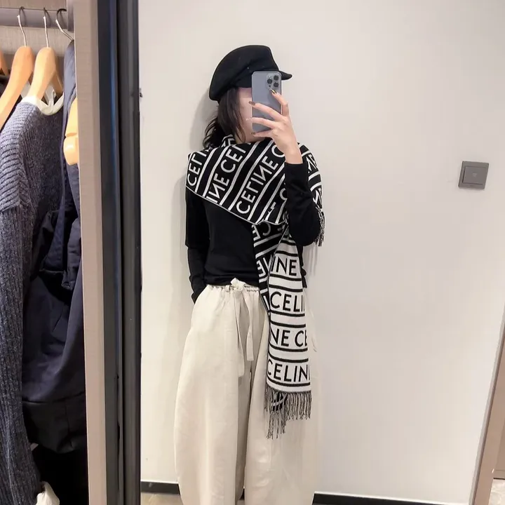 スーパーコピー ロエベ マフラー