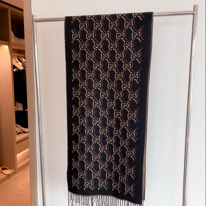 スーパーコピー グッチ マフラー