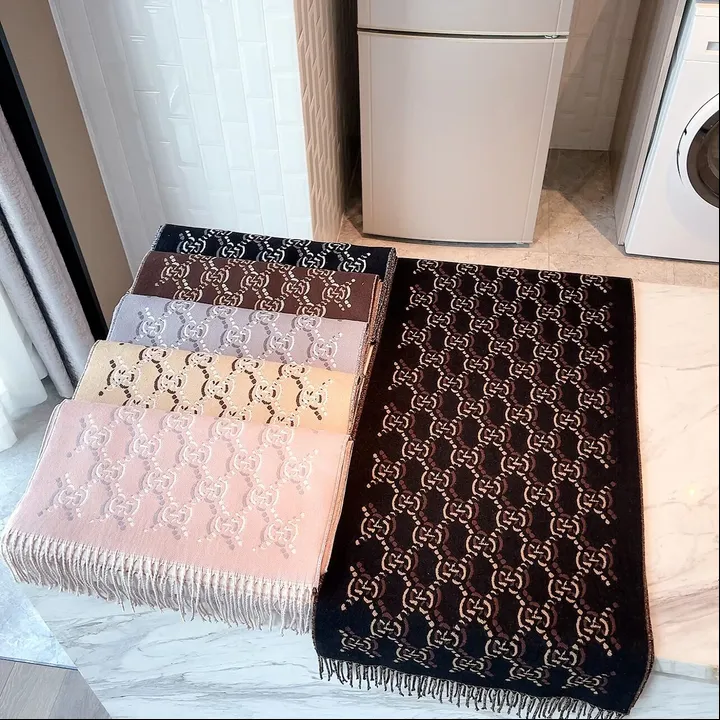 スーパーコピー グッチ マフラー