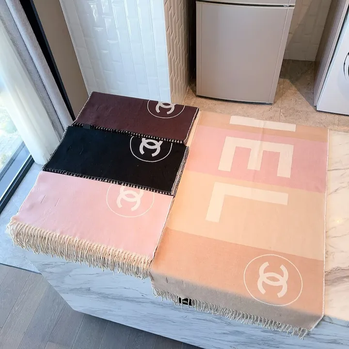 スーパーコピー シャネル マフラー