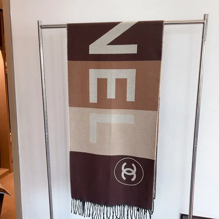 スーパーコピー シャネル マフラー