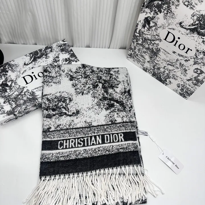 スーパーコピー ディオール マフラー