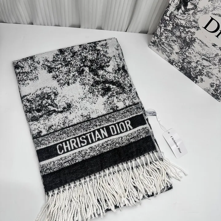 スーパーコピー ディオール マフラー