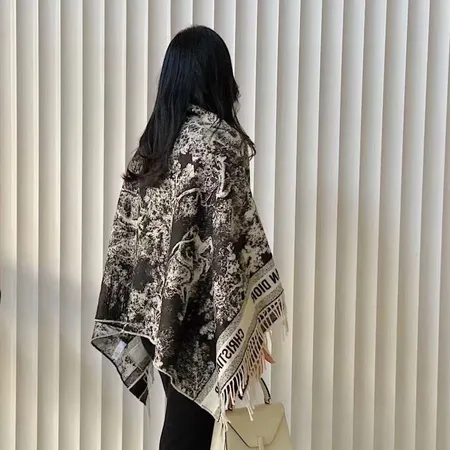 スーパーコピー ディオール マフラー