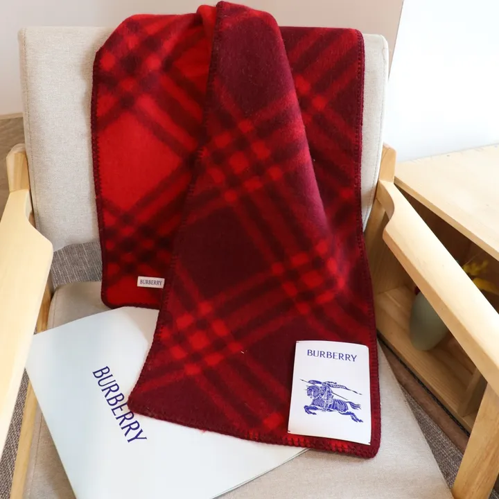 スーパーコピー バーバリー ス マフラー