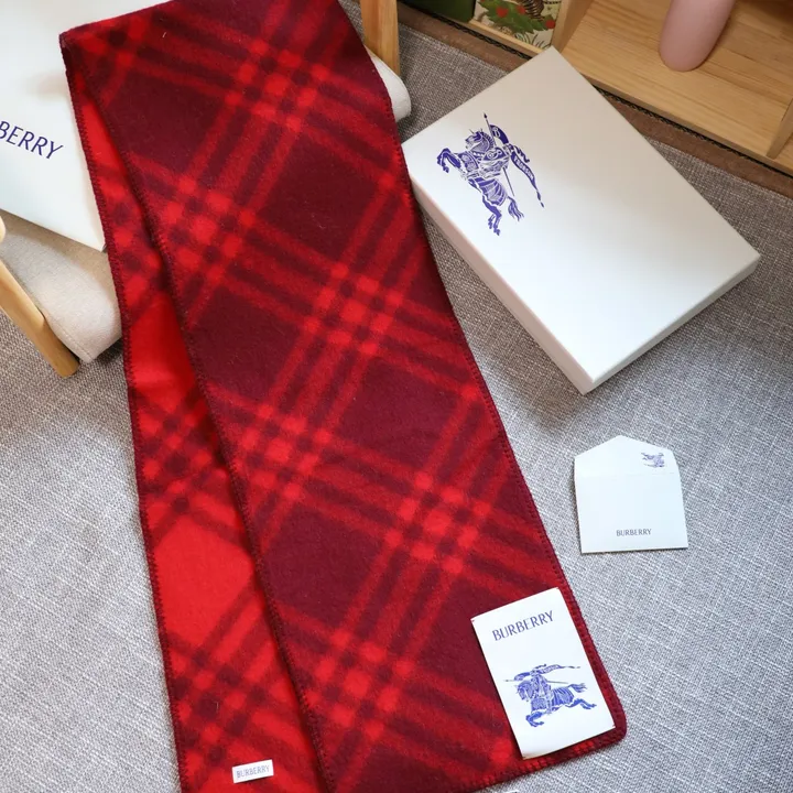 スーパーコピー バーバリー ス マフラー