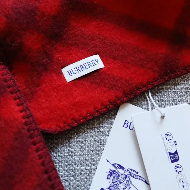 スーパーコピー バーバリー ス マフラー