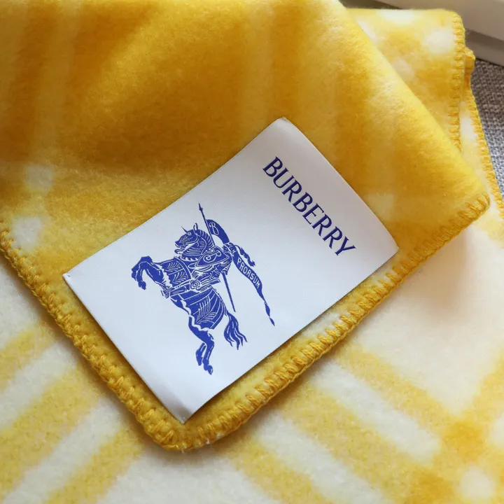 スーパーコピー バーバリー ス マフラー