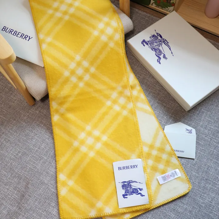 スーパーコピー バーバリー ス マフラー