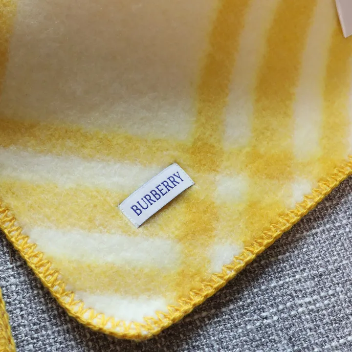 スーパーコピー バーバリー ス マフラー