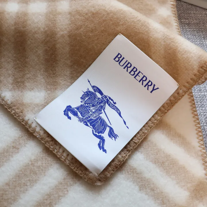 スーパーコピー バーバリー ス マフラー