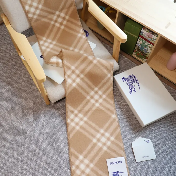 スーパーコピー バーバリー ス マフラー