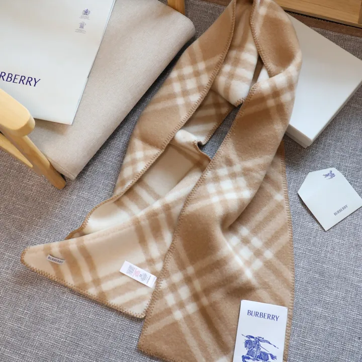 スーパーコピー バーバリー ス マフラー