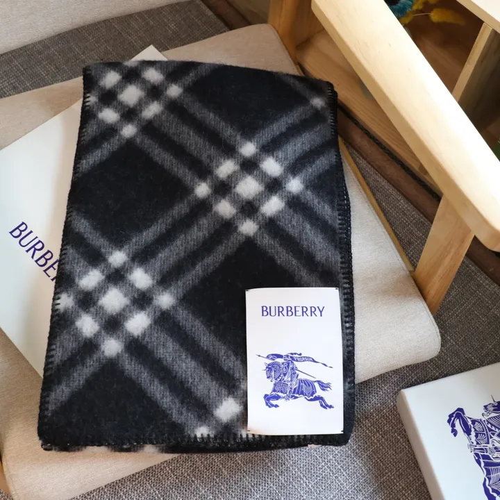 スーパーコピー バーバリー ス マフラー