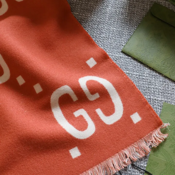 スーパーコピー グッチ マフラー