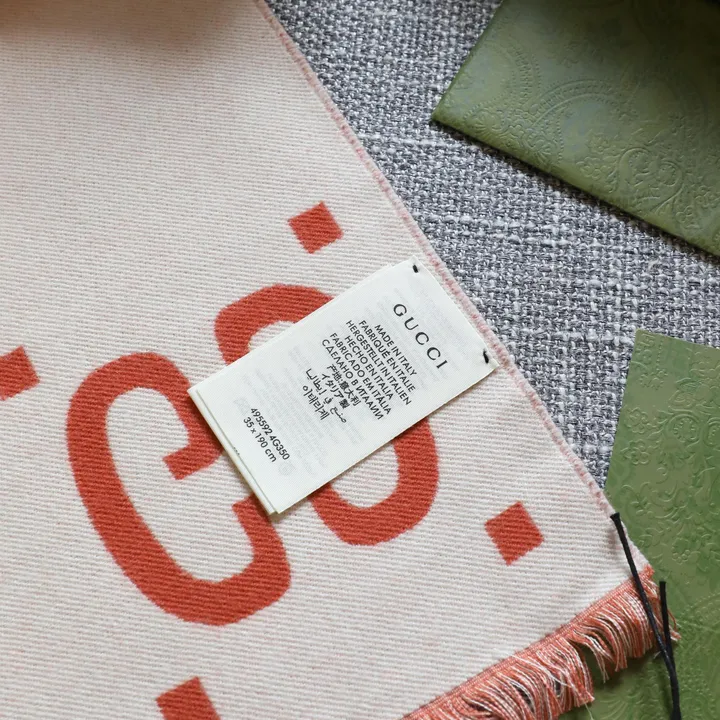 スーパーコピー グッチ マフラー