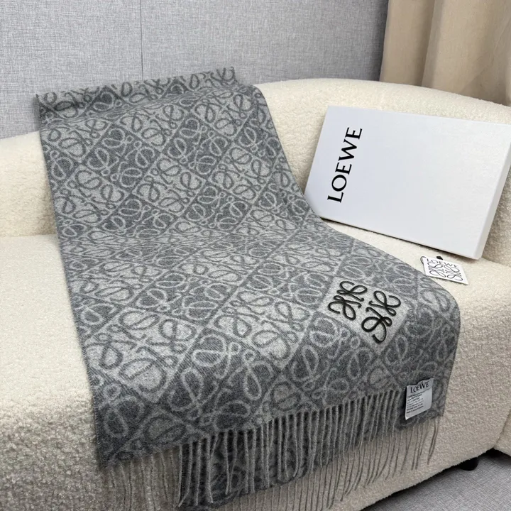 スーパーコピー ロエベ マフラー