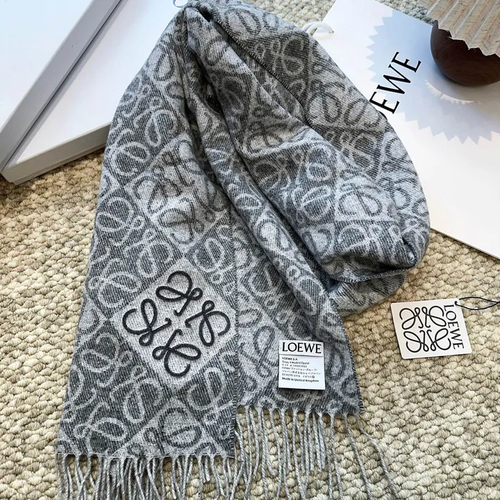 スーパーコピー ロエベ マフラー