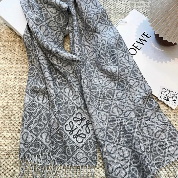 スーパーコピー ロエベ マフラー