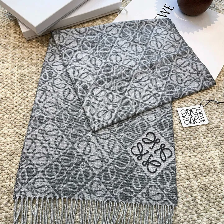 スーパーコピー ロエベ マフラー