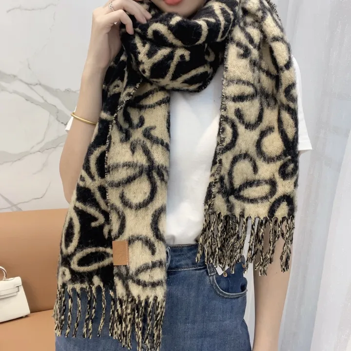 スーパーコピー ロエベ マフラー