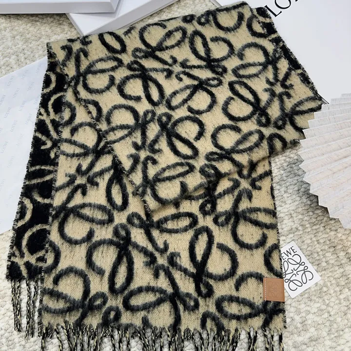 スーパーコピー ロエベ マフラー