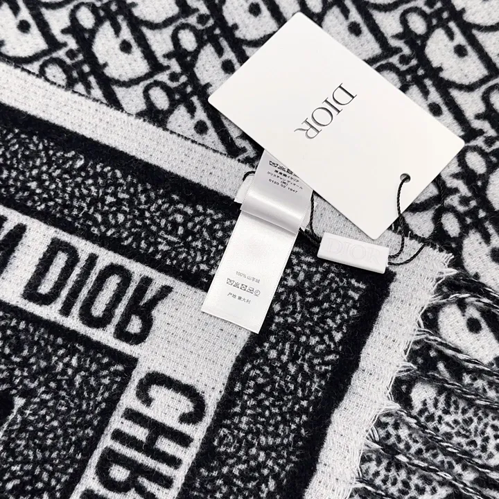 スーパーコピー ディオール マフラー