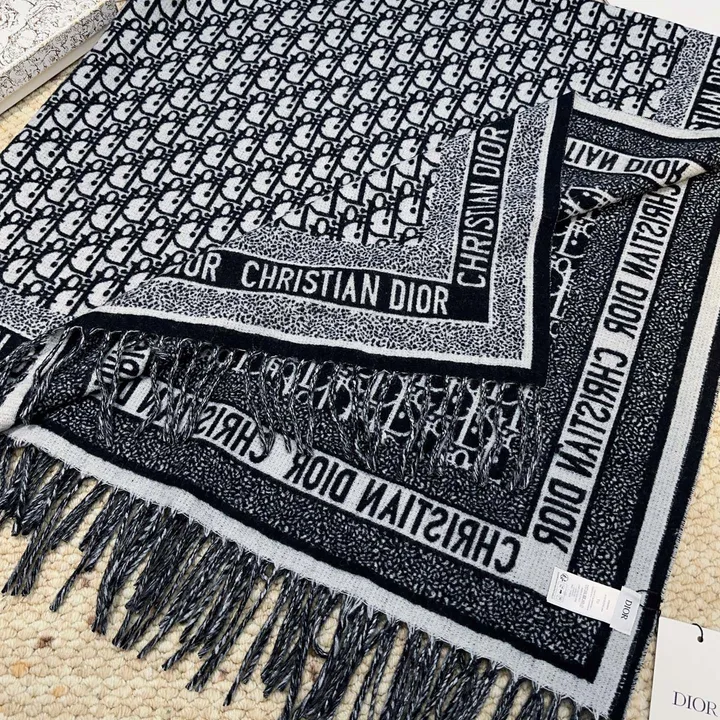 スーパーコピー ディオール マフラー