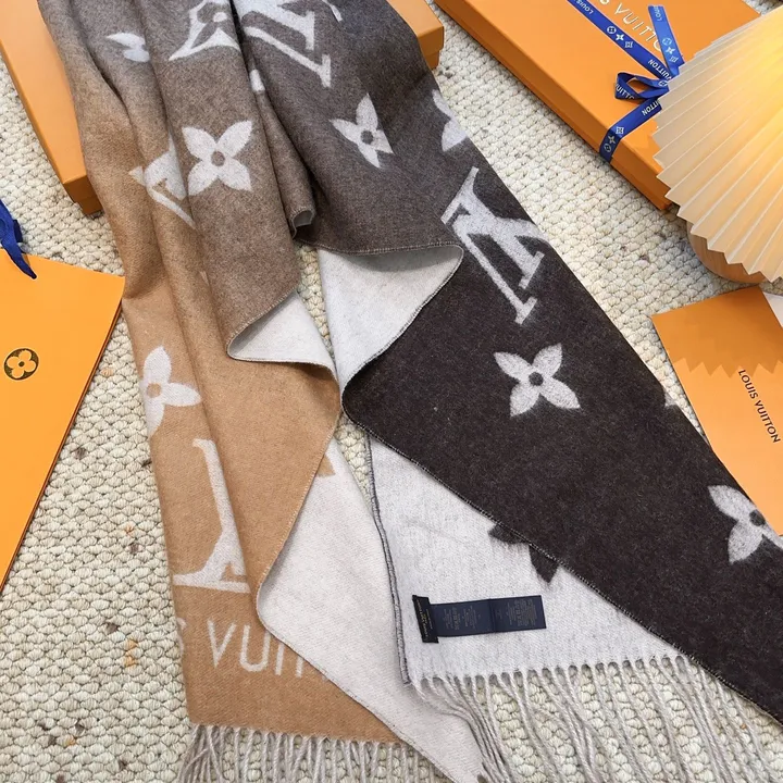 スーパーコピー ルイヴィトン マフラー