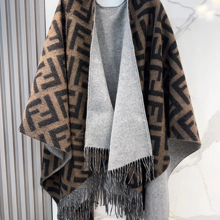 スーパーコピー フェンディ マフラー