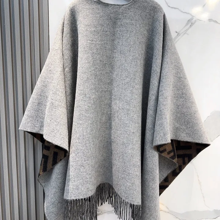 スーパーコピー フェンディ マフラー