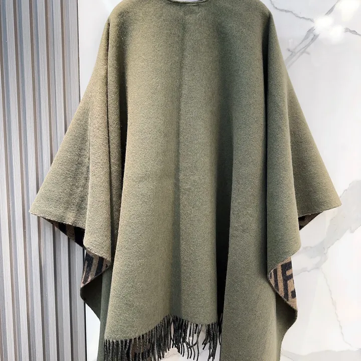 スーパーコピー フェンディ マフラー