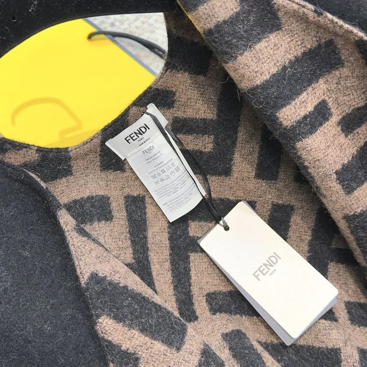 スーパーコピー フェンディ マフラー