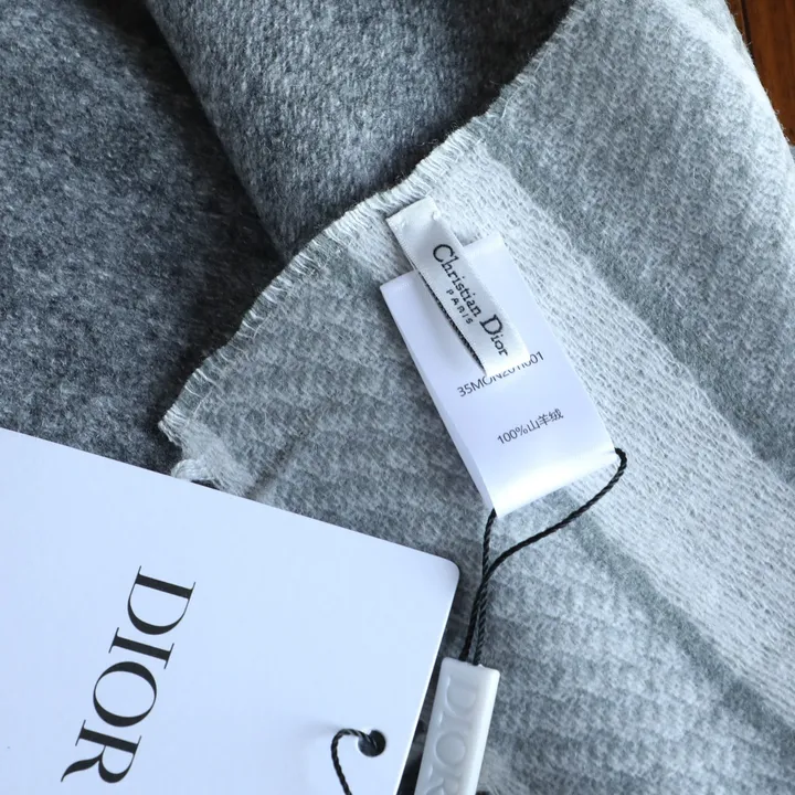 スーパーコピー ディオール マフラー