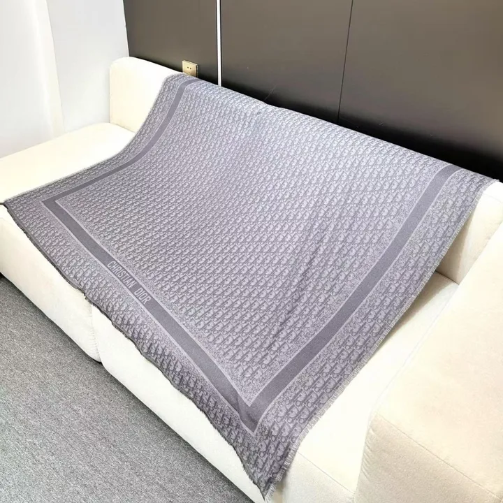 スーパーコピー ディオール マフラー